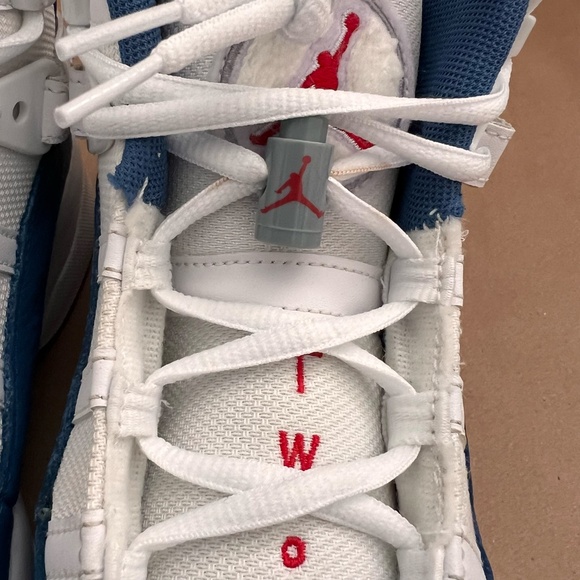 Jordan 6 Rings - Picture 5 of 11